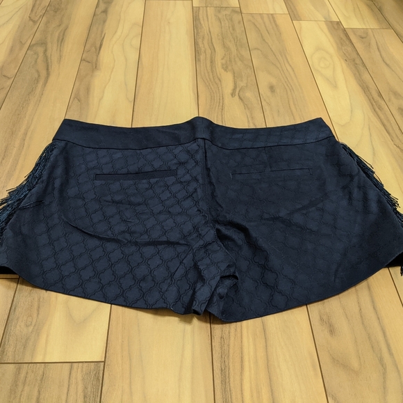 NWT! Lilly Pulitzer Ellie Shorts In True Navy Size 12 - Picture 9 of 14